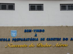 24. Chegada na Escola e Missa