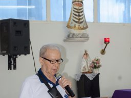 52. Chegada na Escola e Missa