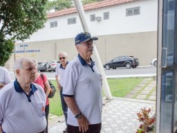 70. Chegada na Escola e Missa