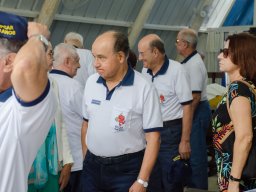 86. Chegada na Escola e Missa