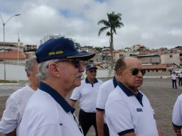 108. Chegada na Escola e Missa