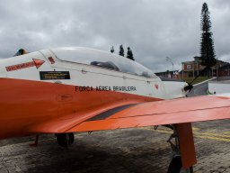 09. Aviões